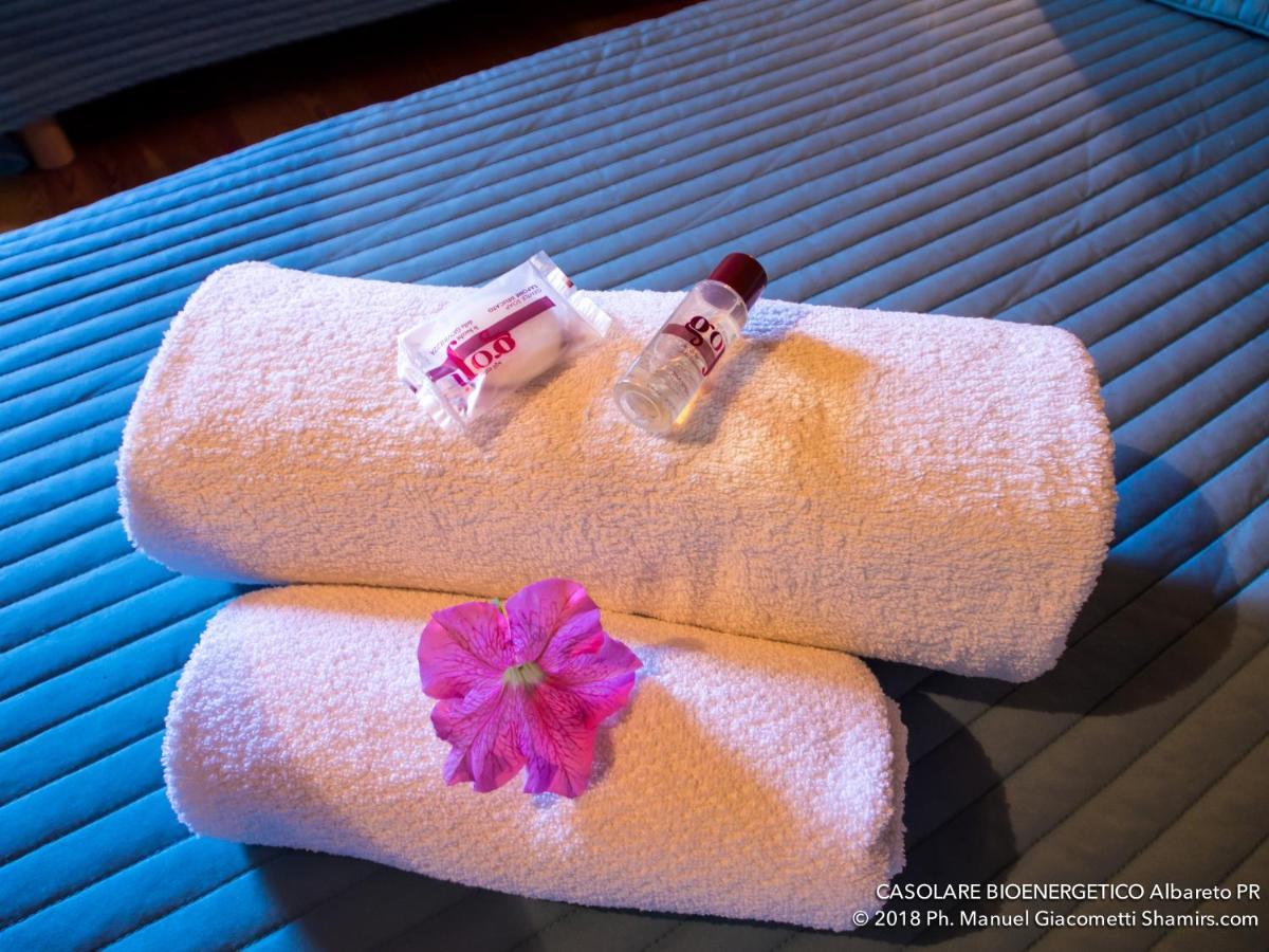 Il Casolare Bioenergetico Bed & Breakfast Albareto  Exterior photo
