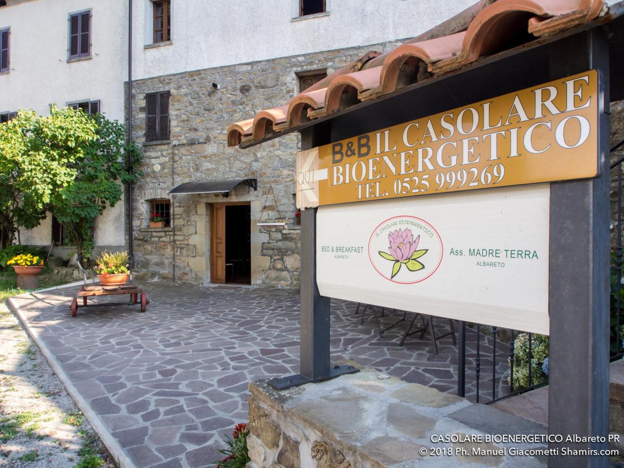 Il Casolare Bioenergetico Bed & Breakfast Albareto  Exterior photo